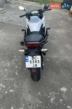 Мотоцикл Спорт-туризм Kawasaki Ninja 400 2013 в 
