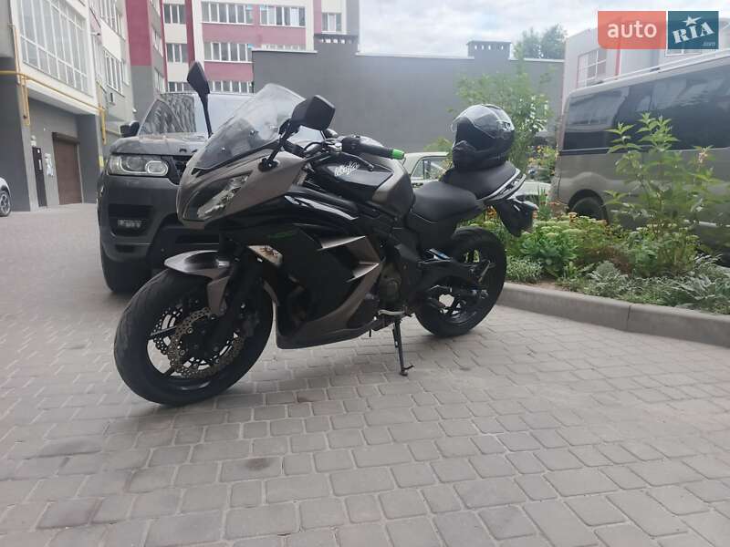 Спортбайк Kawasaki Ninja 400 2017 в Хмельницькому