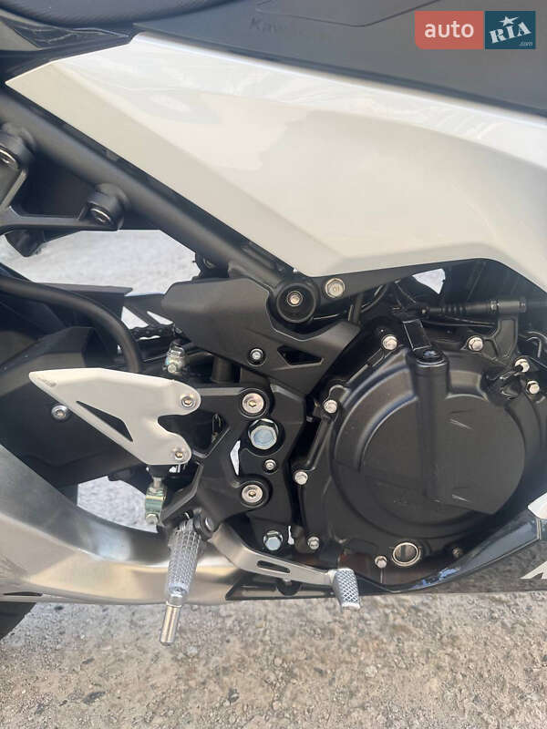 Мотоцикл Спорт-туризм Kawasaki Ninja 400 2019 в Дніпрі