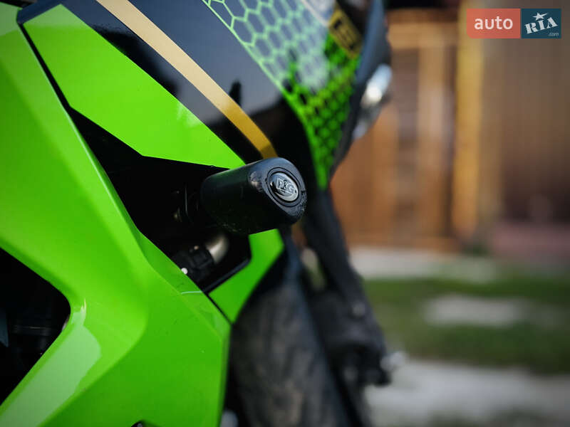 Спортбайк Kawasaki Ninja 400 2020 в Киеве фото 6 Спортбайк Kawasaki Ninja 400 2020 в Киеве