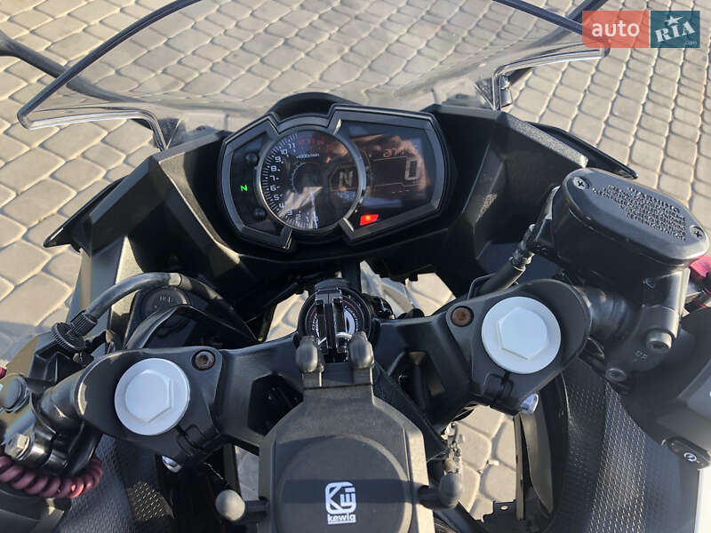 Спортбайк Kawasaki Ninja 400 2021 в Павлограді