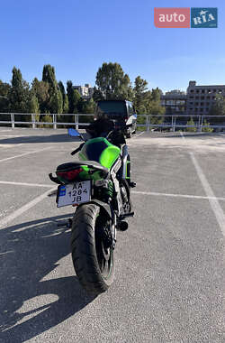 Мотоцикл Спорт-туризм Kawasaki Ninja 400 2016 в 