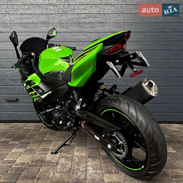 Мотоцикл Без обтікачів (Naked bike) Kawasaki Ninja 400 2018 в Білій Церкві