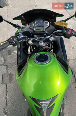 Спортбайк Kawasaki Ninja 400 2016 в 