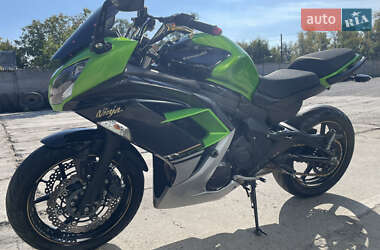 Спортбайк Kawasaki Ninja 400 2016 в 