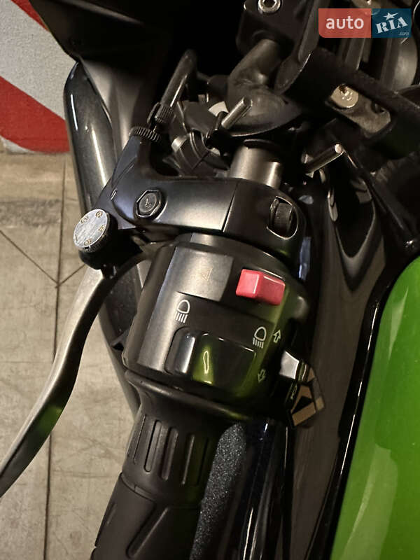 Мотоцикл Без обтекателей (Naked bike) Kawasaki Ninja 400 2014 в Одессе фото 8 Мотоцикл Без обтекателей (Naked bike) Kawasaki Ninja 400 2014 в Одессе