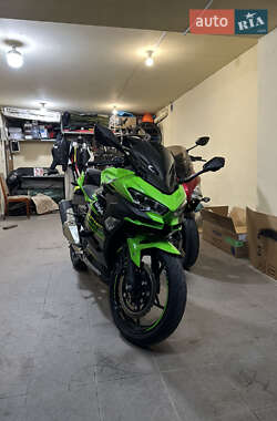 Мотоцикл Спорт-туризм Kawasaki Ninja 400 2020 в Ивано-Франковске