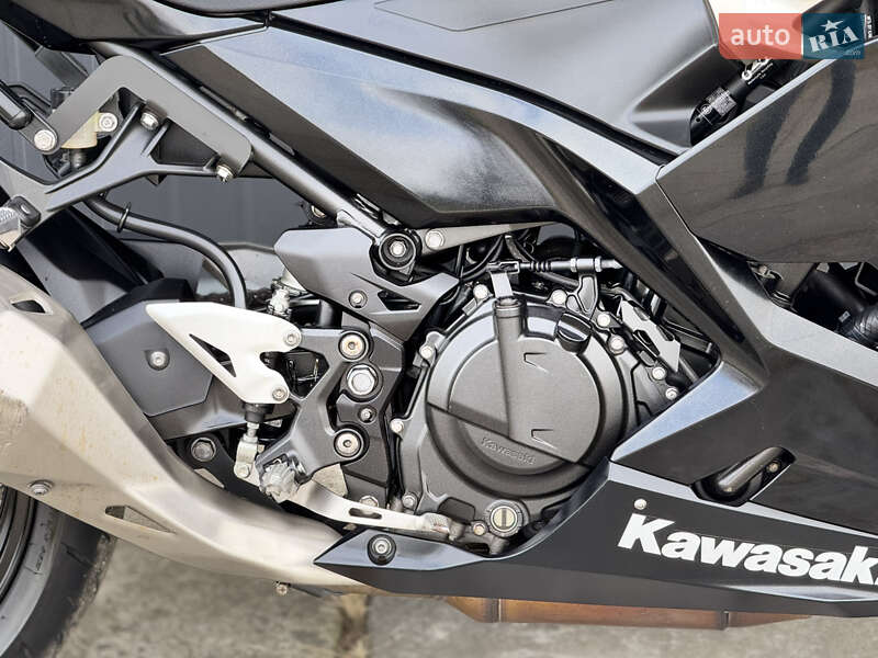 Спортбайк Kawasaki Ninja 400 2019 в Львове