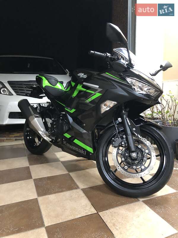 Спортбайк Kawasaki Ninja 400 2019 в Умани фото 3 Спортбайк Kawasaki Ninja 400 2019 в Умани