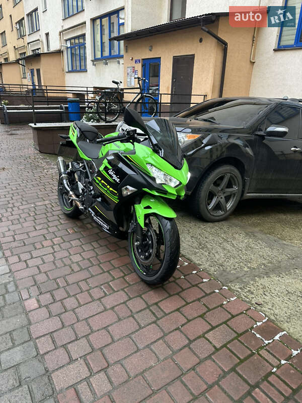 Мотоцикл Спорт-туризм Kawasaki Ninja 400 2020 в Івано-Франківську