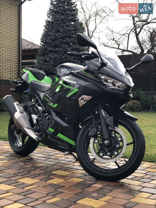 Спортбайк Kawasaki Ninja 400 2019 в Умани фото Спортбайк Kawasaki Ninja 400 2019 в Умани