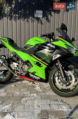 Спортбайк Kawasaki Ninja 400 2020 в Новомосковске
