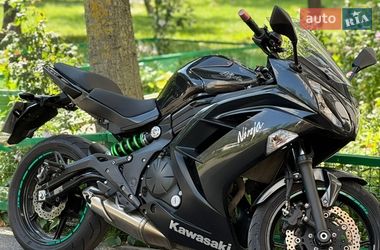 Спортбайк Kawasaki Ninja 400 2017 в Киеве