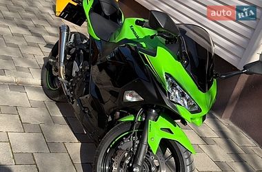 Мотоцикл Классік Kawasaki Ninja 400 2019 в Кривому Розі