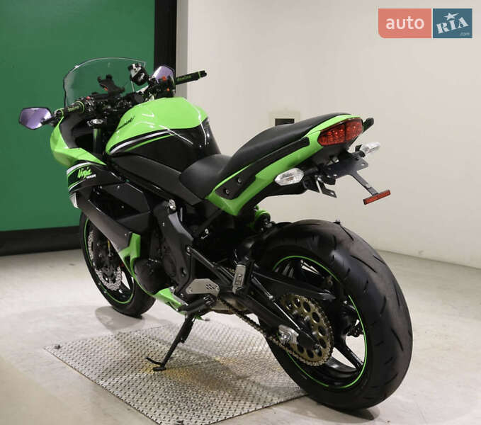 Мотоцикл Без обтікачів (Naked bike) Kawasaki Ninja 400R 2012 в Сновську