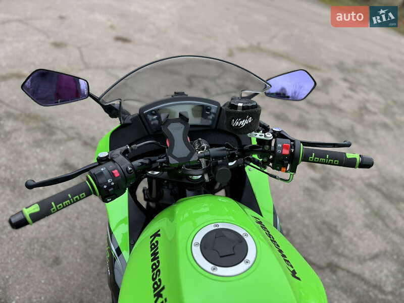 Мотоцикл Без обтекателей (Naked bike) Kawasaki Ninja 400R 2012 в Сновске