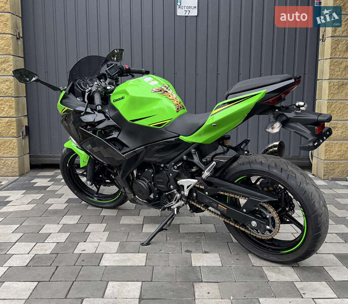 Спортбайк Kawasaki Ninja 400R 2019 в Новомосковске фото 6 Спортбайк Kawasaki Ninja 400R 2019 в Новомосковске