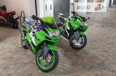 Мотоцикл Спорт-туризм Kawasaki Ninja 600 ZX-6R 2000 в Києві