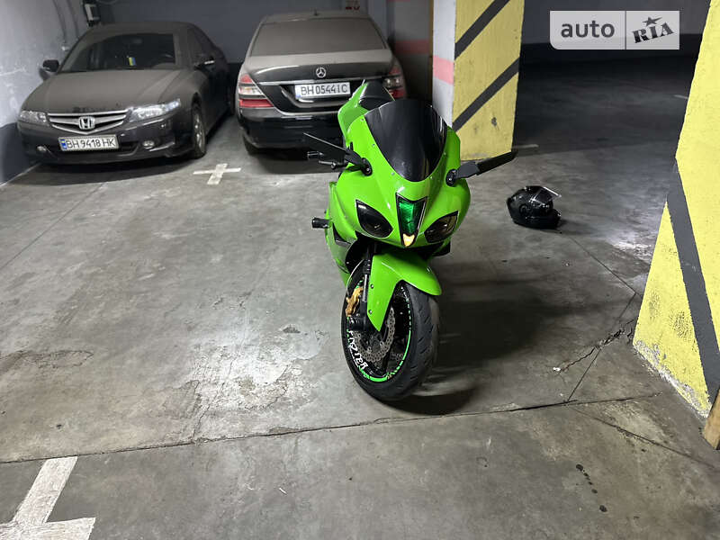 Спортбайк Kawasaki Ninja 600 ZX-6R 2007 в Одесі