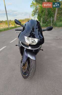 Спортбайк Kawasaki Ninja 600 ZX-6R 2001 в 