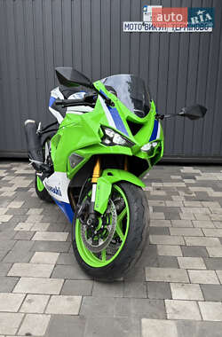 Спортбайк Kawasaki Ninja 600 ZX-6R 2024 в 
