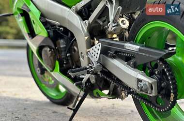 Мотоцикл Супермото (Motard) Kawasaki Ninja 600 ZX-6R 2000 в 