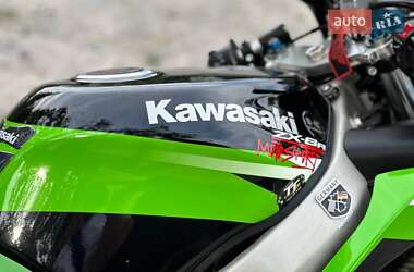Мотоцикл Супермото (Motard) Kawasaki Ninja 600 ZX-6R 2000 в 
