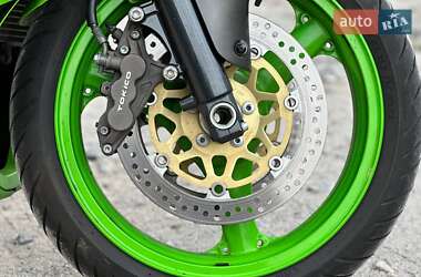 Мотоцикл Супермото (Motard) Kawasaki Ninja 600 ZX-6R 2000 в 