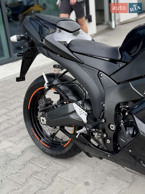 Спортбайк Kawasaki Ninja 600 ZX-6R 2007 в Ровно фото 16 Спортбайк Kawasaki Ninja 600 ZX-6R 2007 в Ровно