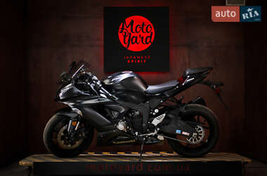 Спортбайк Kawasaki Ninja 636 ZX-6R 2016 в 