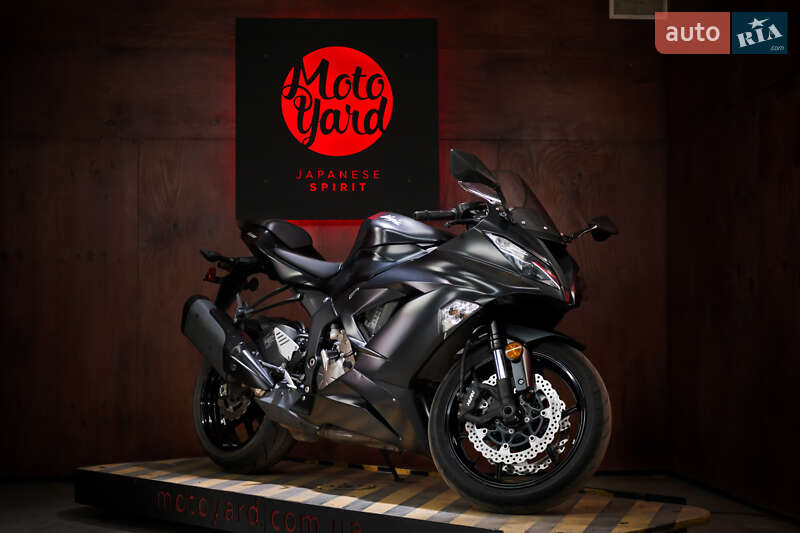 Спортбайк Kawasaki Ninja 636 ZX-6R 2016 в Дніпрі фото 4 Спортбайк Kawasaki Ninja 636 ZX-6R 2016 в Дніпрі