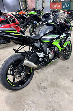 Спортбайк Kawasaki Ninja 636 ZX-6R 2015 в 