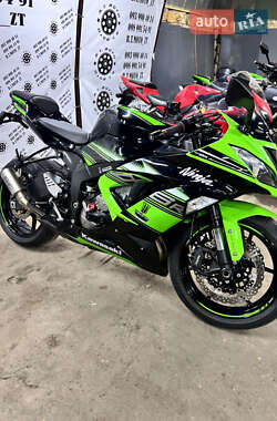 Спортбайк Kawasaki Ninja 636 ZX-6R 2015 в 