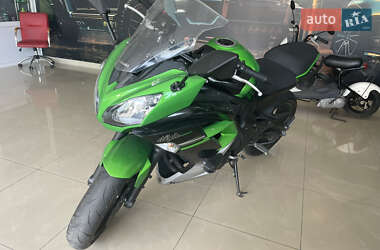 Спортбайк Kawasaki Ninja 650 2016 в 