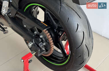 Спортбайк Kawasaki Ninja 650 2019 в 