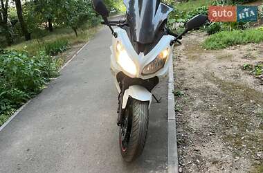 Грузовые мотороллеры, мотоциклы, скутеры, мопеды Kawasaki Ninja 650 2012 в 
