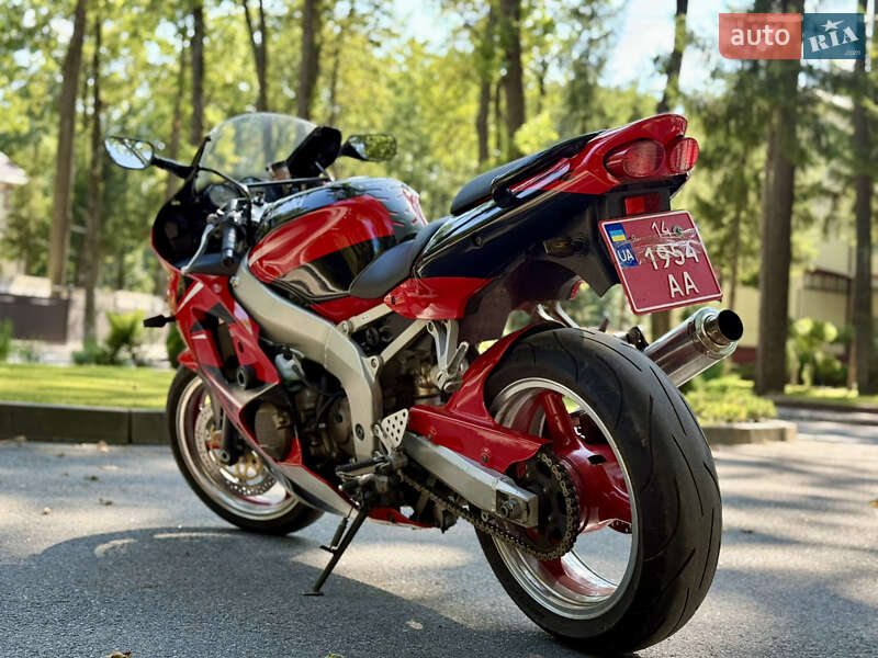 Спортбайк Kawasaki Ninja ZX-6R 2001 в Виннице