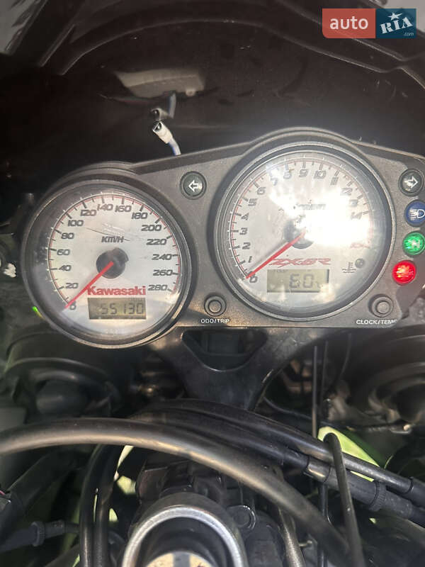Спортбайк Kawasaki Ninja ZX-6R 2001 в Ужгороді фото 9 Спортбайк Kawasaki Ninja ZX-6R 2001 в Ужгороді