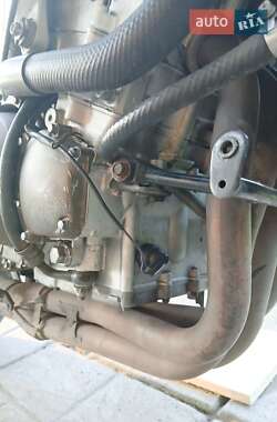 Спортбайк Kawasaki Ninja ZX-6R 2001 в 