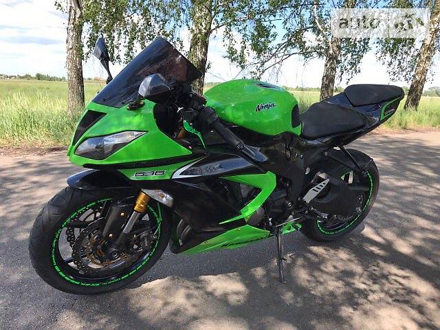 Спортбайк Kawasaki Ninja 2014 в Переяславе