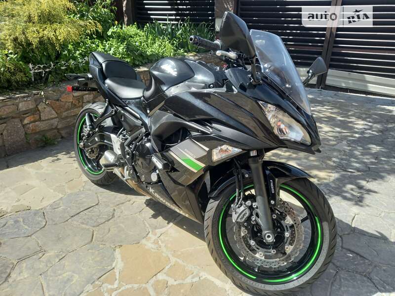 Спортбайк Kawasaki Ninja 2020 в Умани