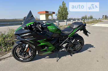 Мотоцикл Спорт-туризм Kawasaki Ninja 2023 в 