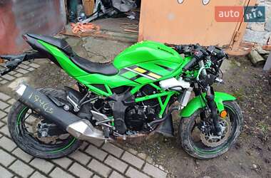 Мотоцикл Классик Kawasaki Ninja 2019 в 