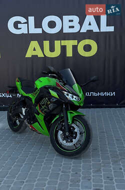 Спортбайк Kawasaki Ninja 2023 в 