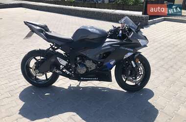 Спортбайк Kawasaki Ninja 2019 в 
