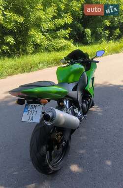 Спортбайк Kawasaki Ninja 2004 в 