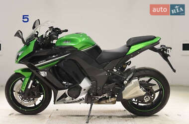 Спортбайк Kawasaki Ninja 2015 в 