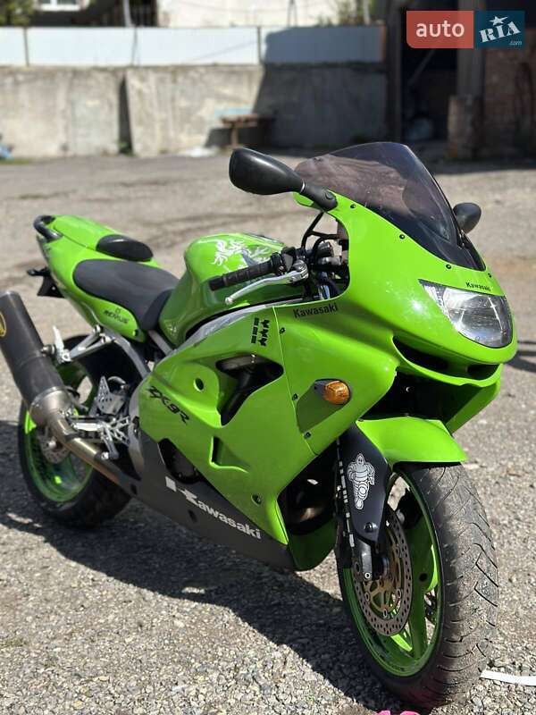 Спортбайк Kawasaki Ninja 1999 в Чорткове фото 3 Спортбайк Kawasaki Ninja 1999 в Чорткове