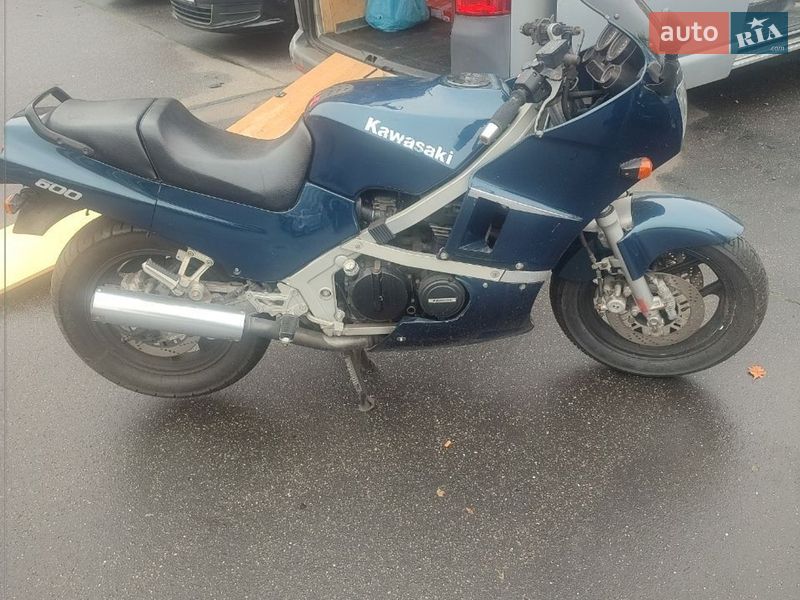 Мотоцикл Спорт-туризм Kawasaki Ninja 1989 в Одессе