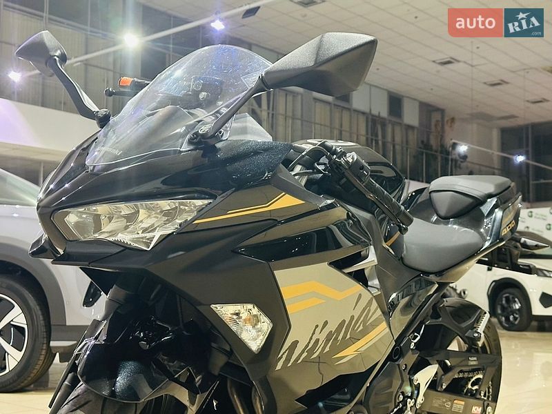 Спортбайк Kawasaki Ninja 2021 в Киеве